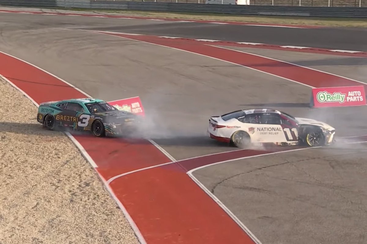 i’m blaming jared for this… #redvest311

#actionsdetrimental #dennyhamlin #deardenny