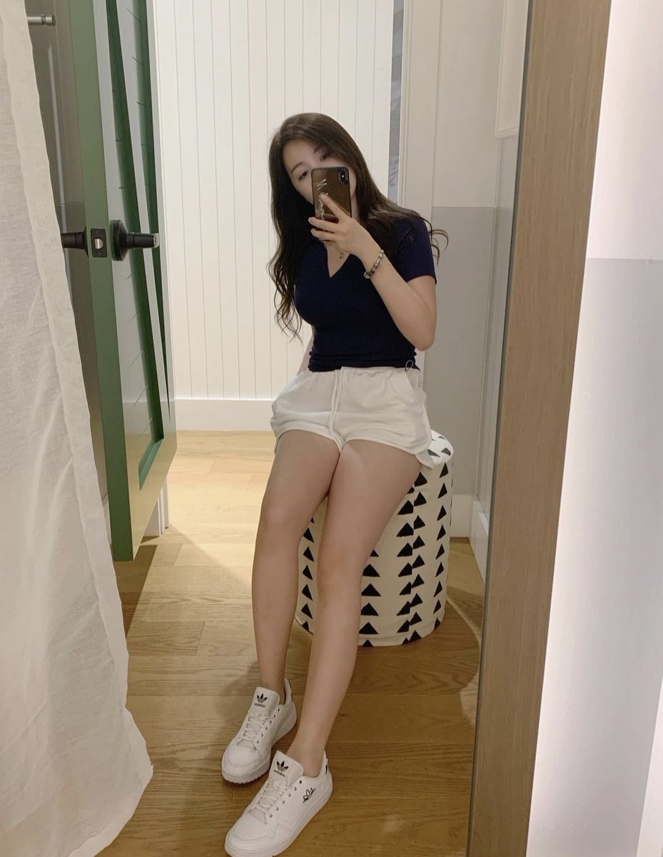 Annie tweet media