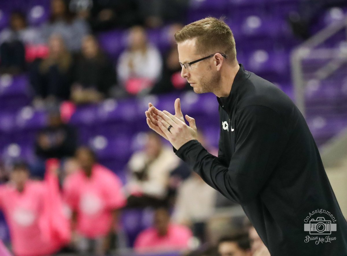 The first #TCU coach to deliver a Big 12 title for either the Men’s or Women’s.

First coach to beat Baylor in 35 years, did it twice.

The greatest 2 year turnaround in the country. 

Built the best WBB team in TCU history. 

A program builder.
A record breaker. 
Mark Campbell.