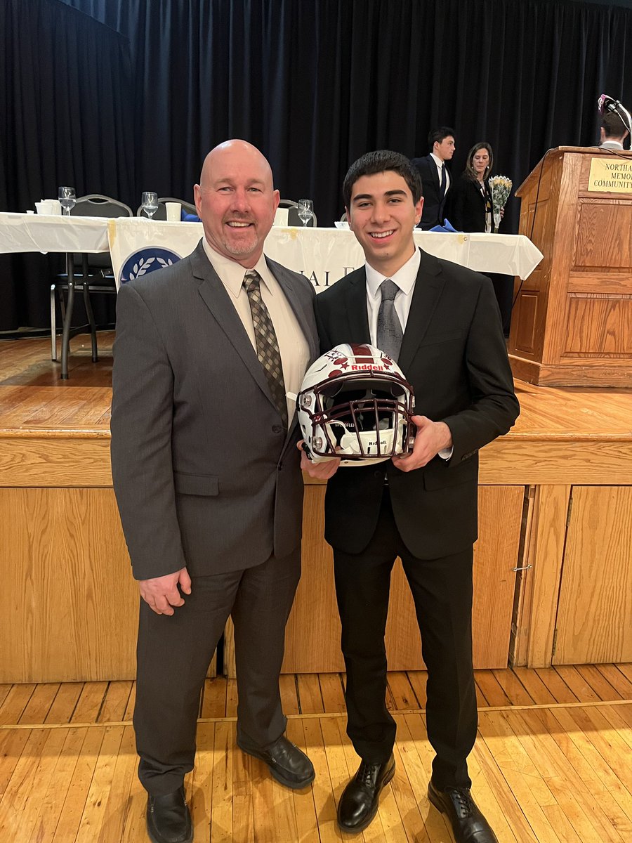 Congratulations to Austin Herman and his family for representing Stroudsburg Football at the LVCNFF Scholar Athlete Banquet.