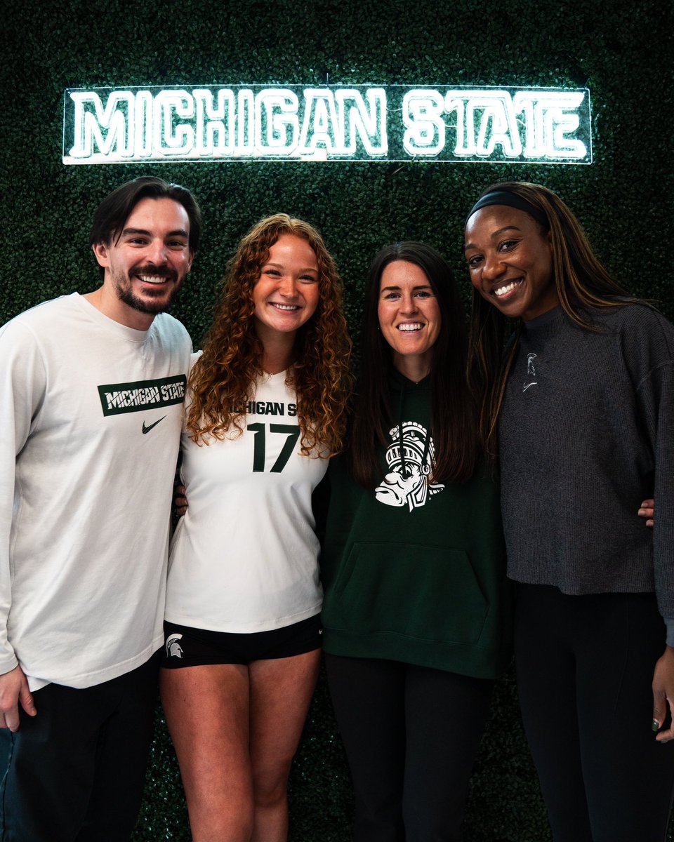 Grateful for my time as a Golden Eagle, but so excited for this next chapter!💚 

Go Green!