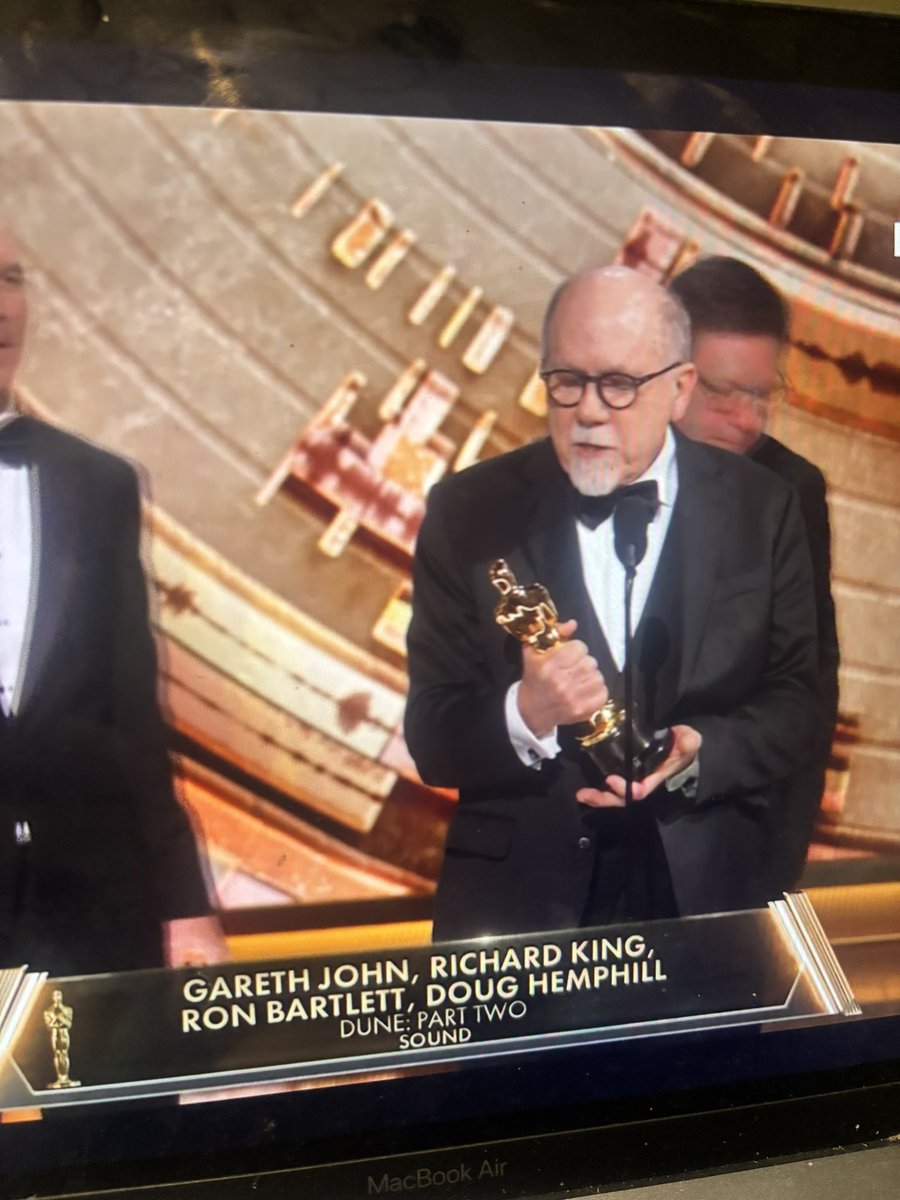 Mejor sonido se lo gana “Duna parte dos”
#Oscars #Oscars2025