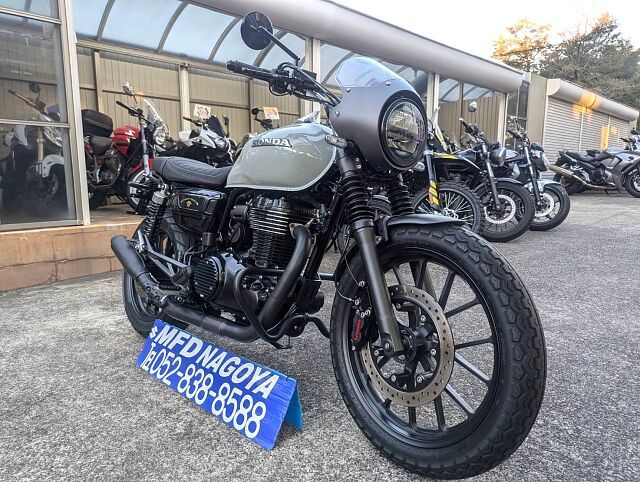 MFDnagoya1019's tweet photo. 📌＃HONDA　＃GB350S
📌大人のカスタムブレンボキャリパー
📌モリワキマフラーやETCついてます✨
🔍https://t.co/163AgqoSLt
☎052-838-8588
〒名古屋市天白区植田南2-1104
＃MFD名古屋　＃ドッカーズ名古屋　＃モリワキマフラー　＃ETC　＃ブレンボキャリパー　＃350cc　＃バイク　＃ツーリング https://t.co/L0VopHIIaJ