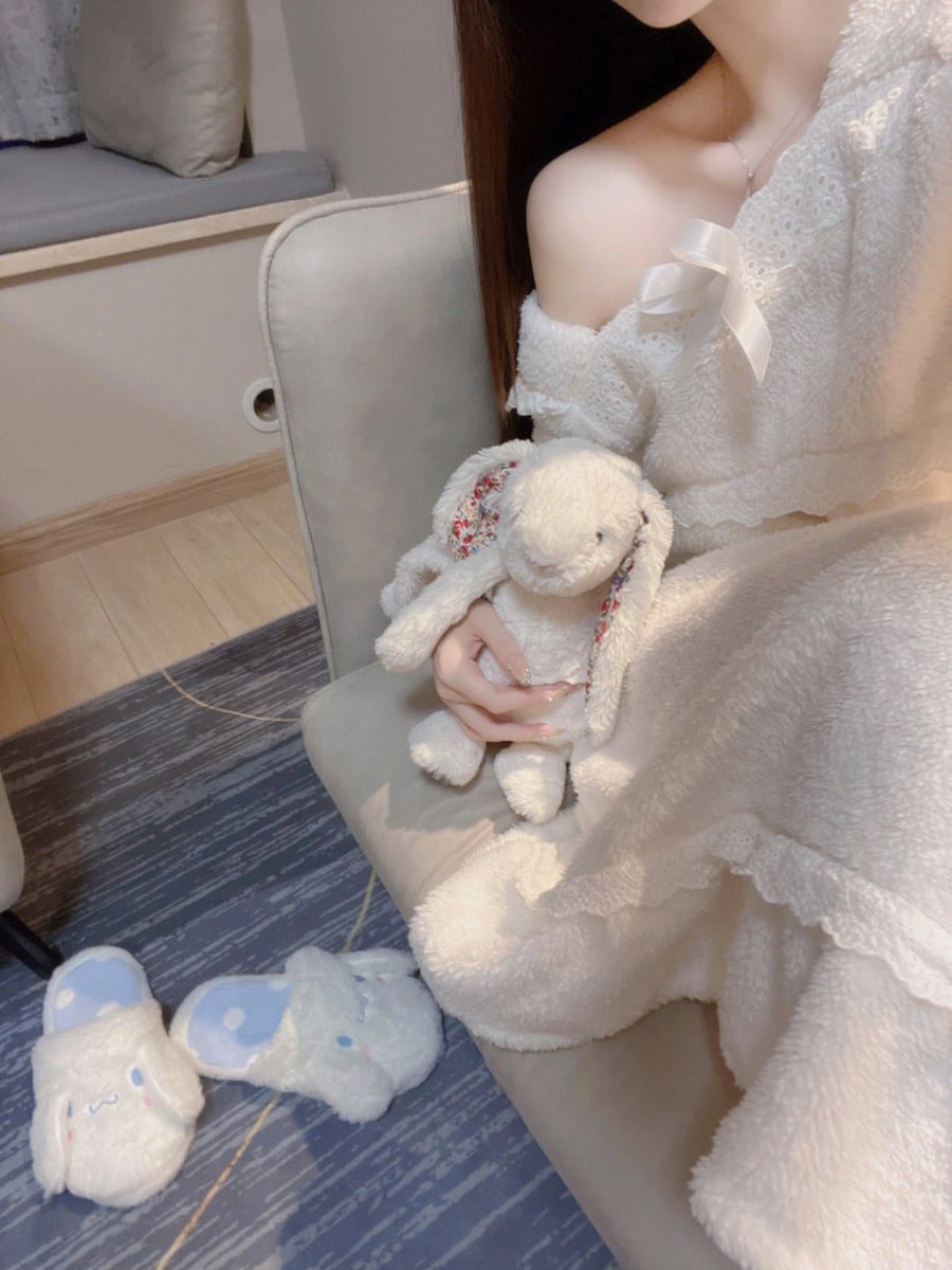 judithrobles41's tweet photo. #pajamas #female https://t.co/SS09NhJCqh