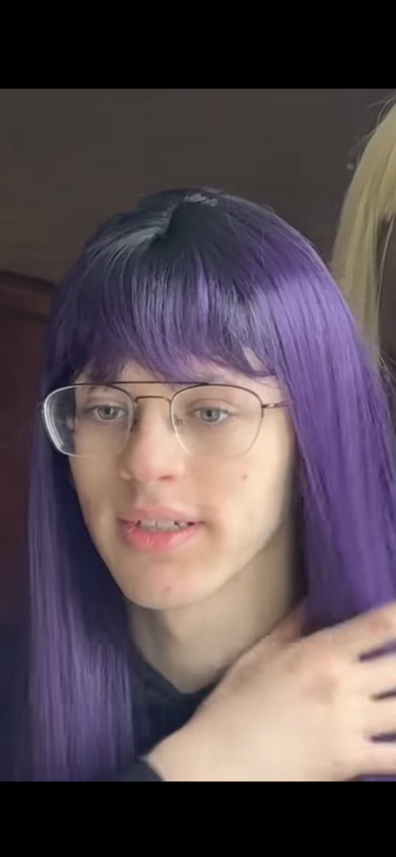 Sunday Scaries right now: <a href="/lydiabkollins/">Lydia B Kollins</a>