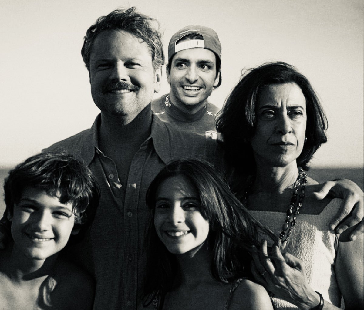 carlosacervo's tweet image. GENTE 😭