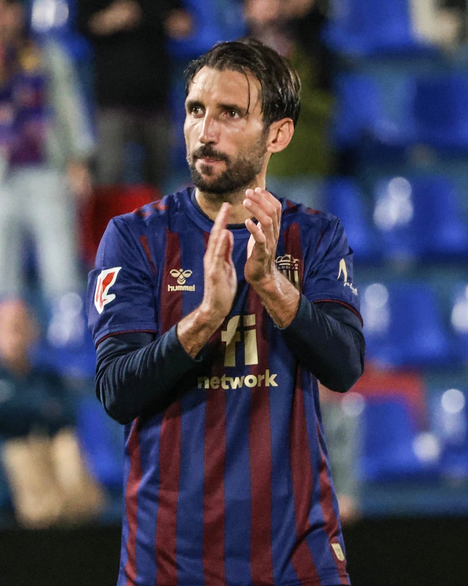 CD Eldense tweet media