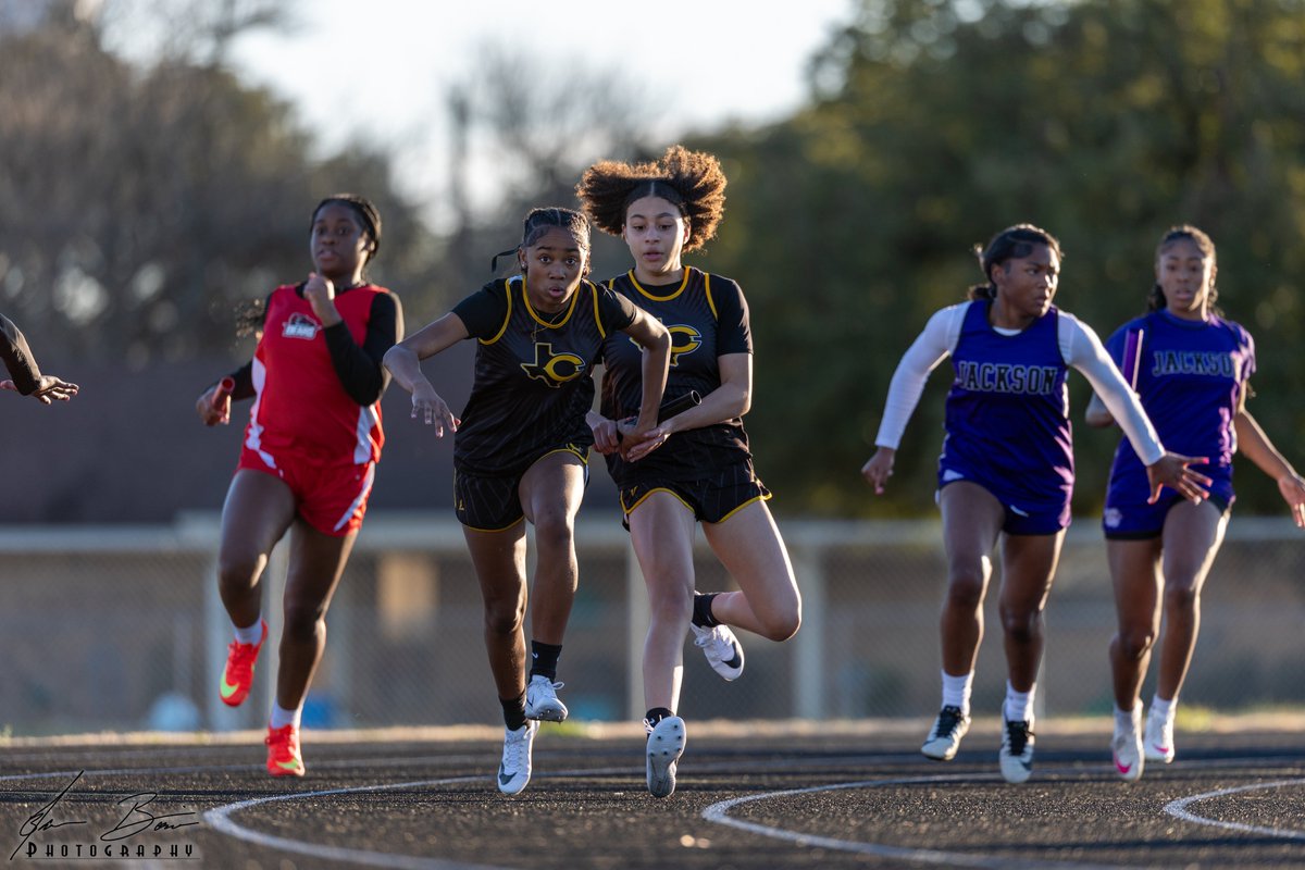 Jason Bowie (@bowiejason) on Twitter photo <a href="/OfficialCISD/">Crandall ISD</a> <a href="/CrandallMiddle/">Crandall Middle</a> <a href="/CMSSports1/">CMS Pirates</a> pics from Thursday's CMS track meet are now up. Free downloads with this link: jasonbowie.com/gallery/01-022… <a href="/OfficialCISD/">Crandall ISD</a> <a href="/CrandallMiddle/">Crandall Middle</a> <a href="/CMSSports1/">CMS Pirates</a> pics from Thursday's CMS track meet are now up. Free downloads with this link: jasonbowie.com/gallery/01-022…