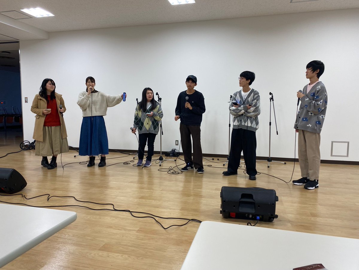 acp_growing's tweet photo. 2月28日に卒業される先輩方のラストライブを行いました🎤
最高なライブになりました✨

先輩方が卒業されるのはとても寂しいですが、これからもサークル活動楽しんでいきますので、いつでも遊びにきてください！待ってます🙌
今まで本当にありがとうございました！
先輩方のご活躍を応援しています📣 https://t.co/S68tSD0KZ3