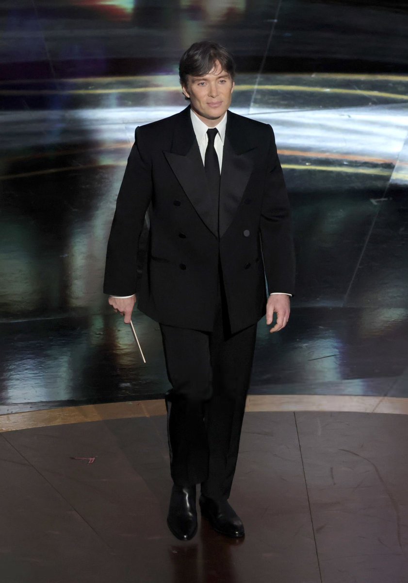 Cillian Murphy apresentando a categoria de “Melhor Ator” no #Oscar