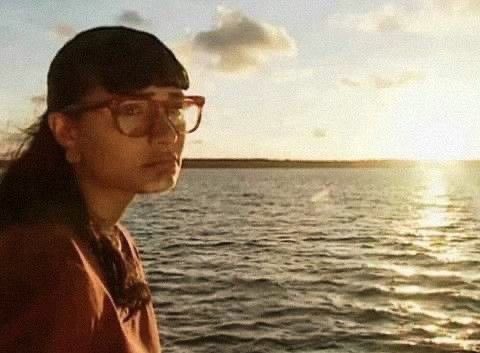 gelphielov's tweet image. eu amo a mikey e acho ela muito talentosa torço muito por ela desde scream mas eu tô muito decepcionada que o prêmio foi pra ela que raiva