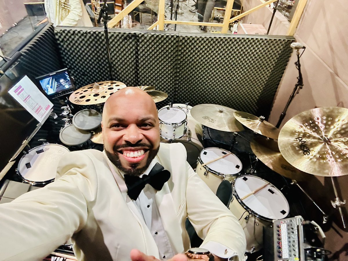 Donald Barrett 🥁 tweet media