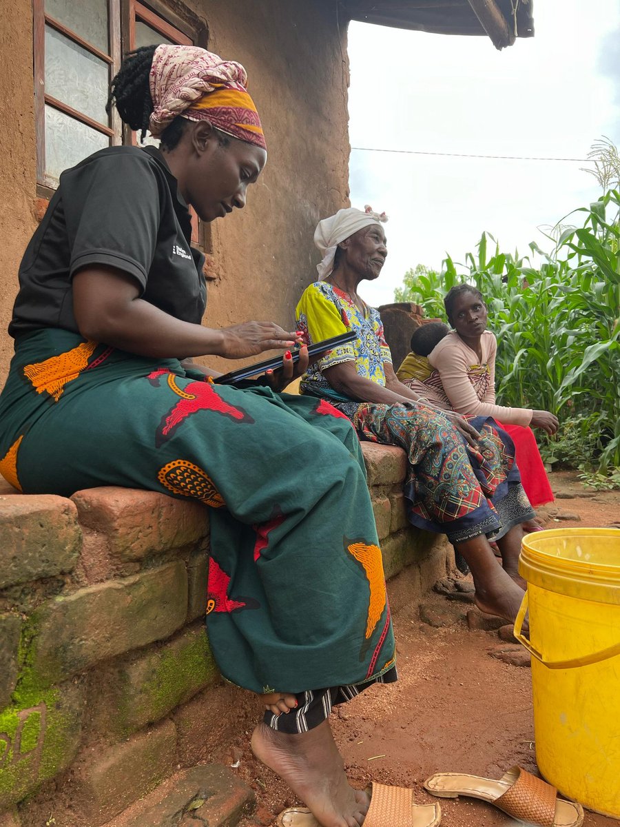bicomalawi's tweet photo. Oncho MDA coverage survey.

Blantyre diaries.
#NTDsMalawi https://t.co/VjKCZasI6Z