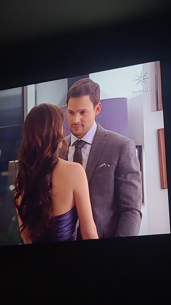 #LasHijasDeLaSeñoraGarcia. YA QUEDATE CON NICOHOOT 
GRACIAS NICOLERIA