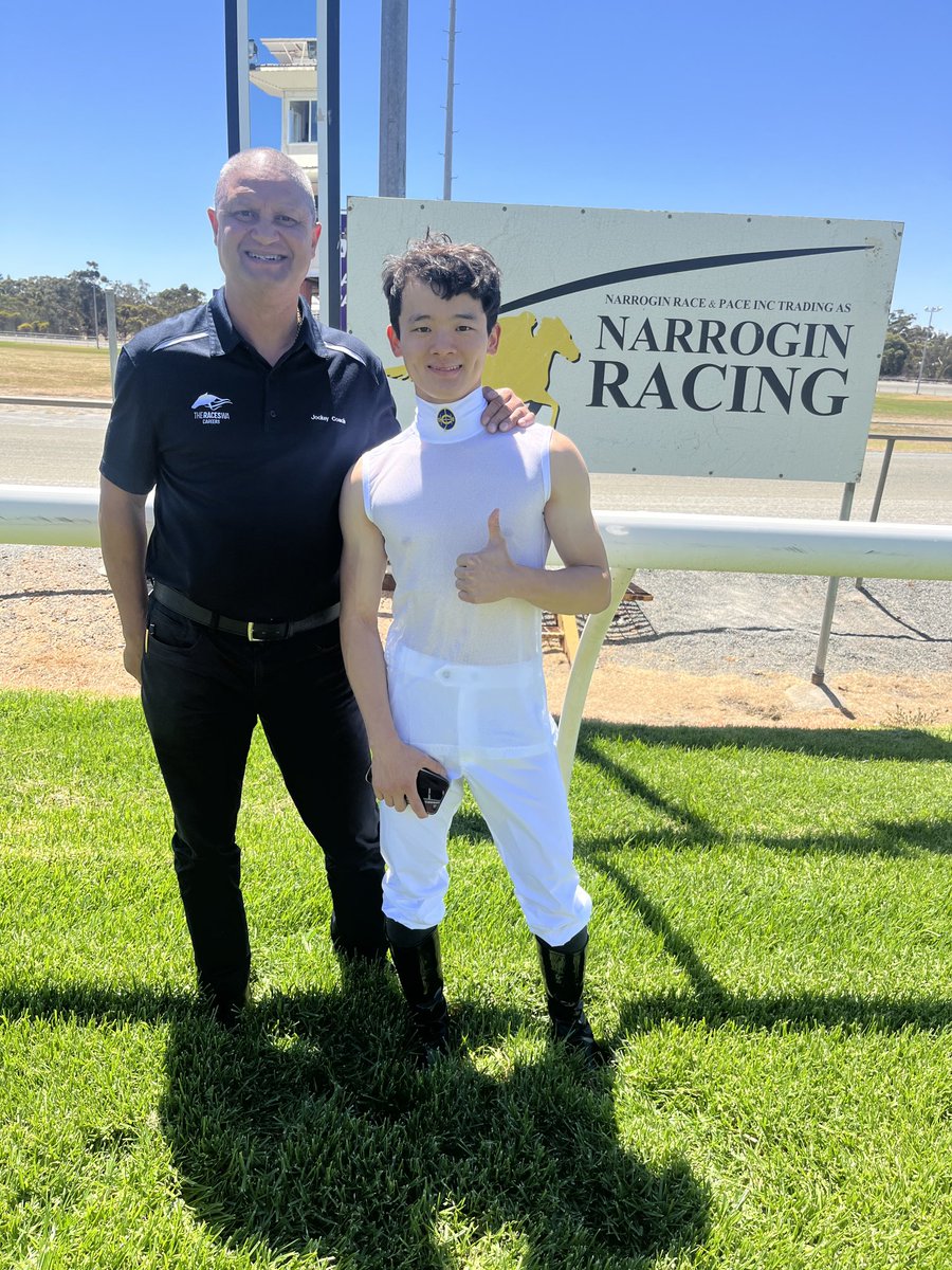 Good luck to Hong Kong apprentice Rocky Cheung having his 1st ride at Narrogin today RCe 6 Good Vibes ⁦<a href="/5harynLancaster/">Sharyn Lancaster</a>⁩ ⁦<a href="/Hallyboypeter/">Peter Hall</a>⁩ HKJCRacing ⁦<a href="/TABradio/">TABradio</a>⁩ ⁦<a href="/RacingWA_Tbreds/">Racing WA Thoroughbred</a>⁩ ⁦<a href="/PerthRacing/">Perth Racing</a>⁩