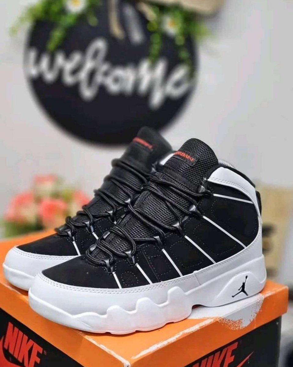 Luca Mtakatifu (@snrgoodman) on Twitter photo Before we continue kindly check us out <a href="/good4lifekicks/">GOODLIFE SNEAKER GAMES</a>
We have the best quality shoes👌
Call us via 0791061950
Join our whatsapp group via this link chat.whatsapp.com/CrIZRqeL5pnHTs…
A buy, a referral, or a question will be appreciated 🙏 Before we continue kindly check us out <a href="/good4lifekicks/">GOODLIFE SNEAKER GAMES</a>
We have the best quality shoes👌
Call us via 0791061950
Join our whatsapp group via this link chat.whatsapp.com/CrIZRqeL5pnHTs…
A buy, a referral, or a question will be appreciated 🙏