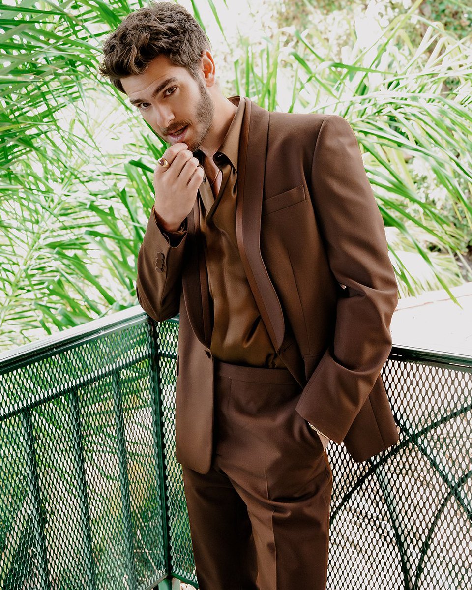 Attending the 97th Academy Awards, presenter #AndrewGarfield wore