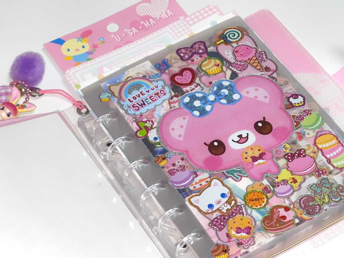 簡単にかわいい透明シール帳が作れちゃうシール台紙でシール