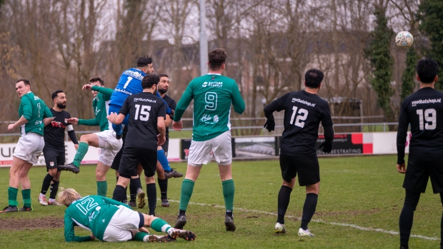 Voetbalseizoen werkt langzaam naar de fase van de beslissingen toe -  destadskoerier.nl/l/328612