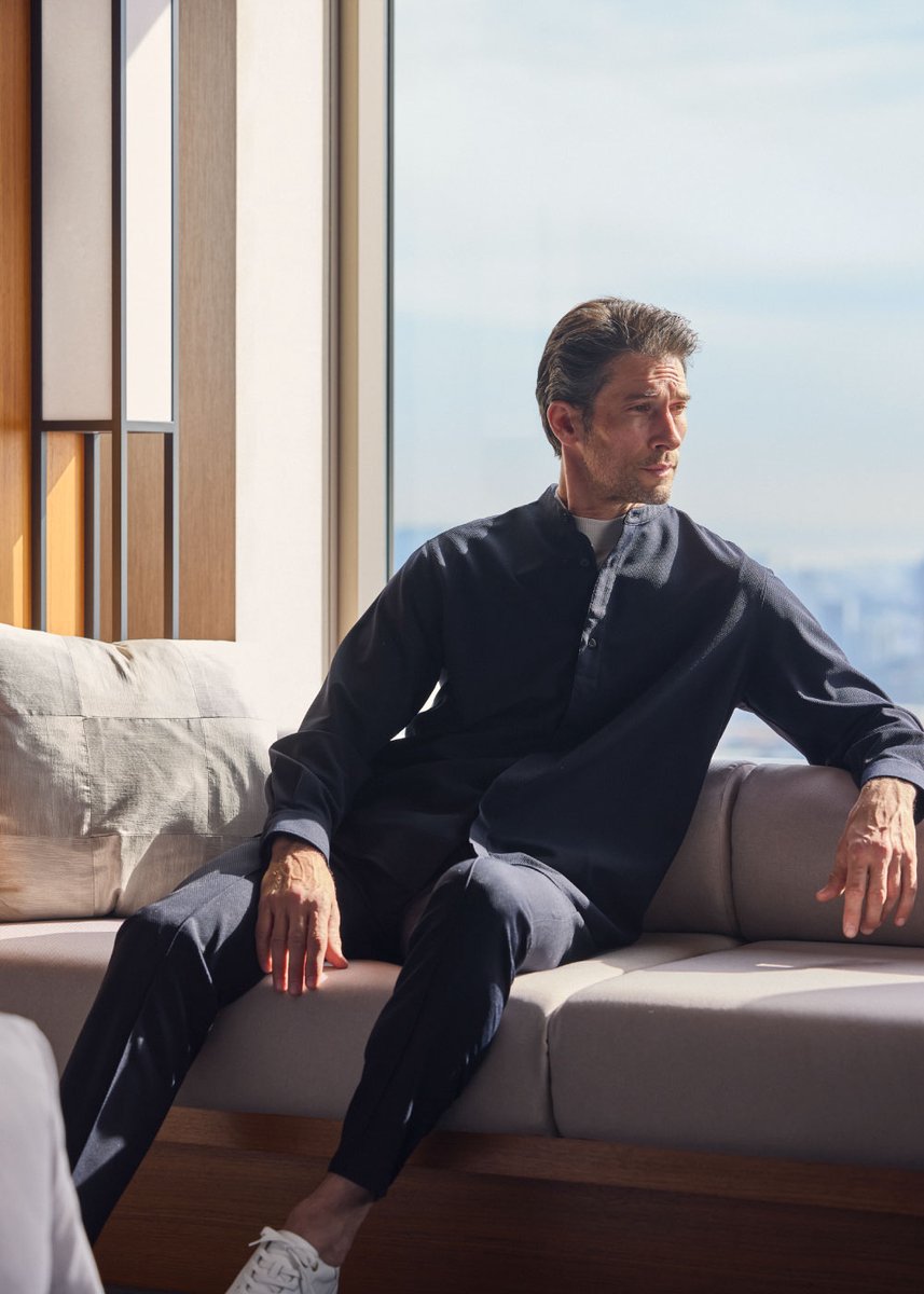 AOUREOFFICIAL's tweet image. 【#THEFIRSTCLASS】
AOUREのハイエンドラインThe First Classより25SSシーズンの新作が登場。
詳しくは下記🔗をチェックしてください。
▶x.gd/fcFZb
#AOURE #アウール