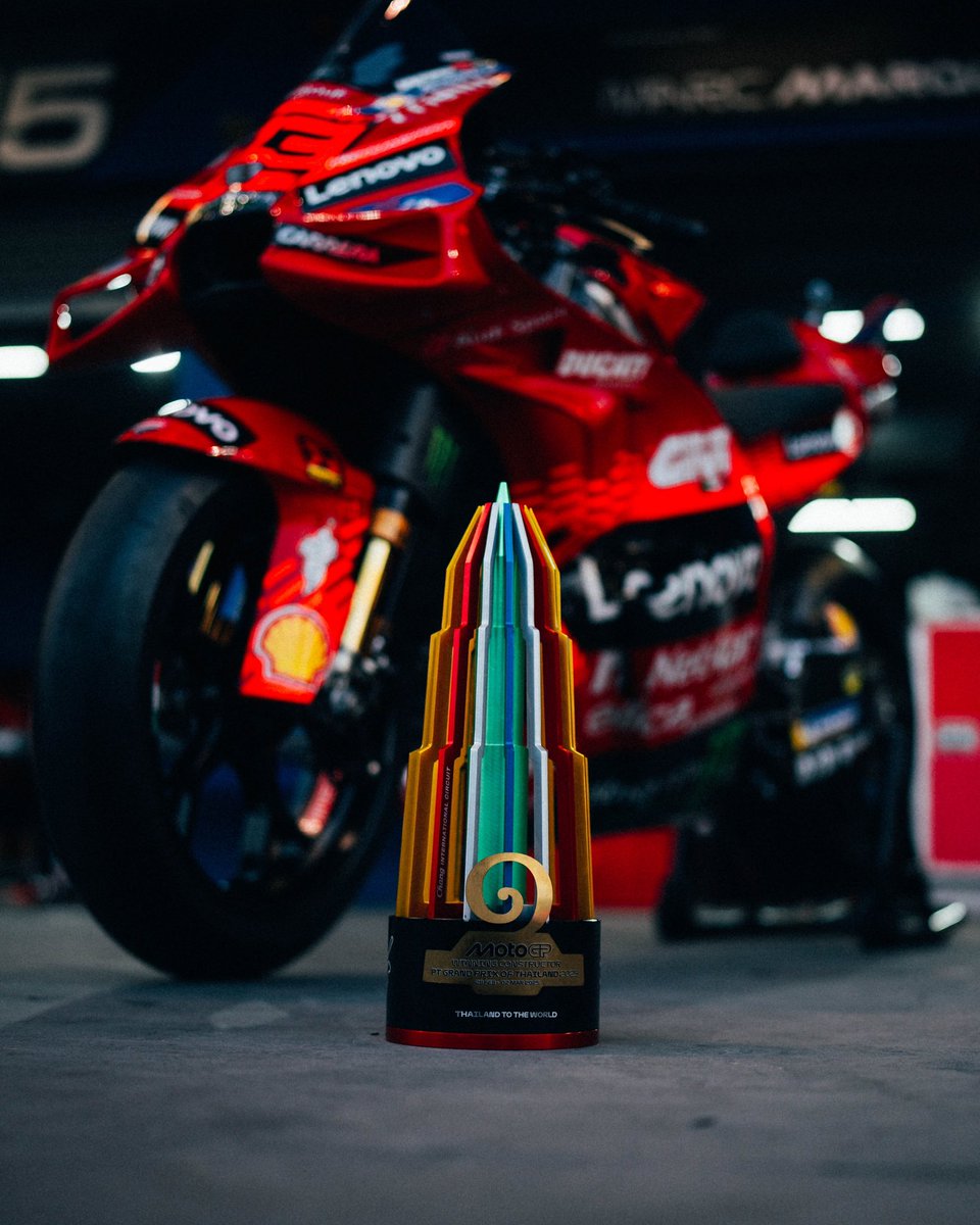🇹🇭 #ThaiGP you blast! 🏆❤️‍🔥

#ForzaDucati #DucatiLenovoTeam