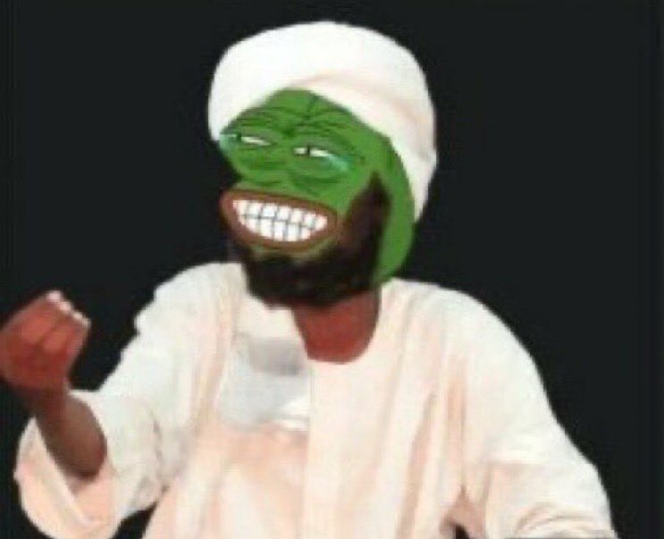 SteveCyph's tweet image. 6. Person wey no dey alright 😂