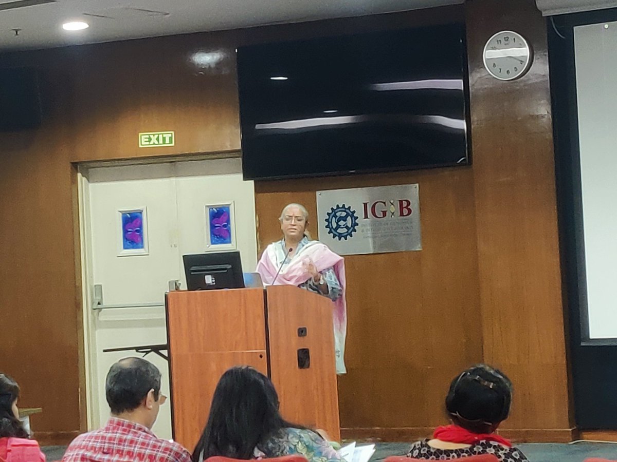 sangee_felix's tweet image. Congrats @BRPrasher on her 22nd anniversary @IGIBSocial! It has been a long and significant journey &amp;amp; we are grateful for your inspiration-teaching us resilience, staying true to ourselves, and taking on challenges without hesitation, alongside your invaluable academic guidance.