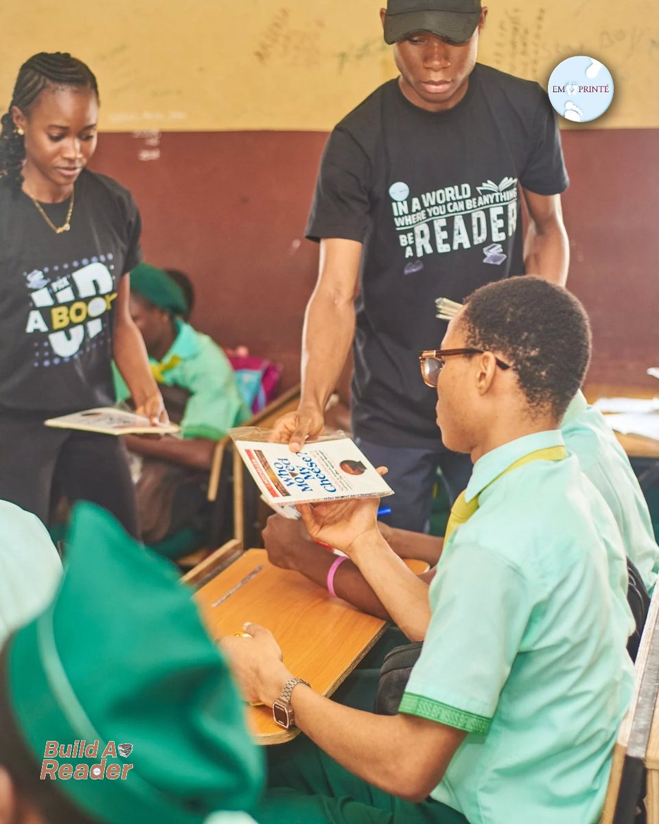emprintereaders's tweet photo. Many of us wish we had started reading earlier. Imagine if you knew the importance of reading as a child. That is what #buildareader is here to do!
We were at Babs Fafunwa Millennium Senior Secondary School, Berger for #buildareader, building the next generation of readers. https://t.co/sbwohXh7sm