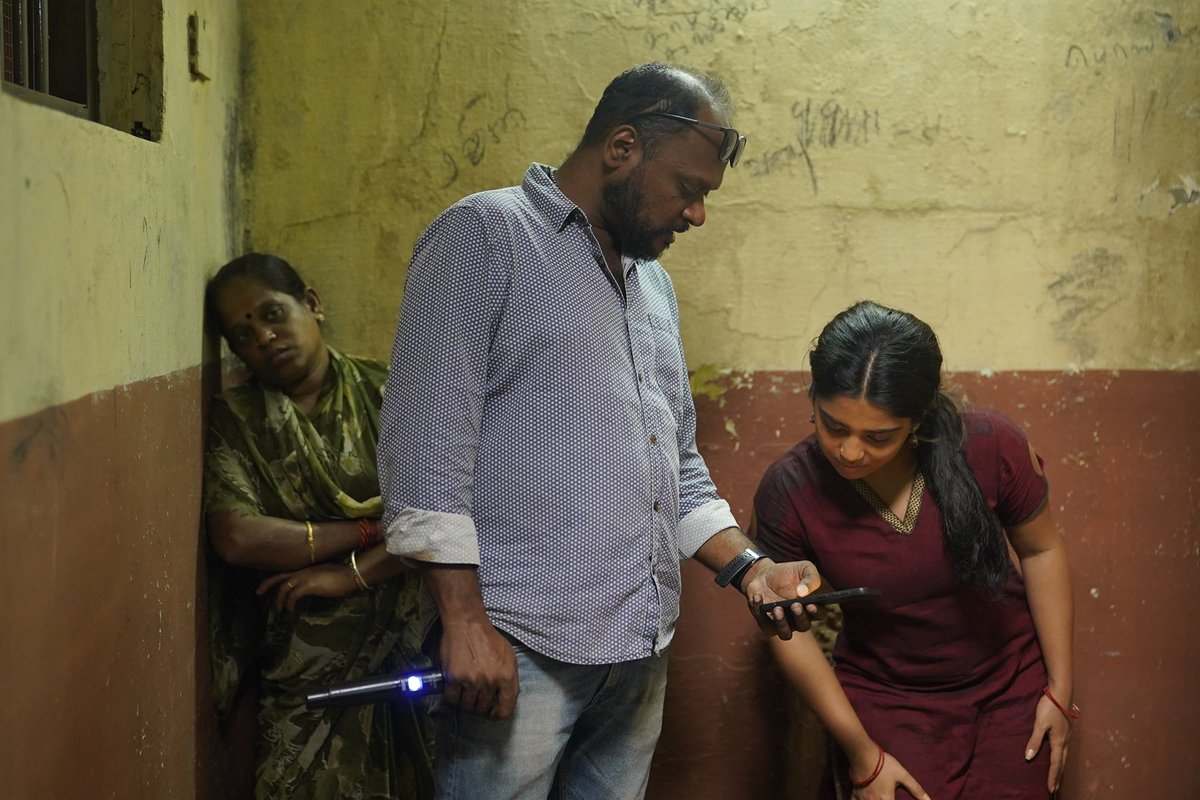 Becoming #Muthu in #Suzhal2

Now streaming exclusively on @PrimVideoIN 

#BingeWatch #NoSpoilers #Webseries #SuzhalTheVortexSeason2 <a href="/bramma23/">Bramma G</a> <a href="/sarjun_km/">Sarjun KM</a> <a href="/PushkarGayatri/">Pushkar&Gayatri</a>