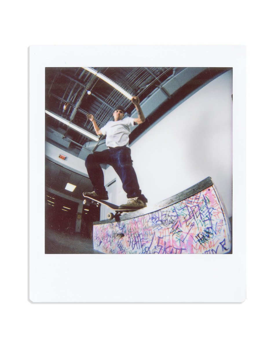 nonscamera's tweet image. Photo by ig/whity_lin
📷Hasselblad 500C/M + NIB-H1
 #nonssl42 #sl42 #analogphotography #instantcamera #m42 #m42lens #photography #polaroid #camera #fujifilm #instax #instaxmini #instantphotography #instantanalog #believeinfilm #analogue #instantfilm #myinstax #justgoshoot #チェキ