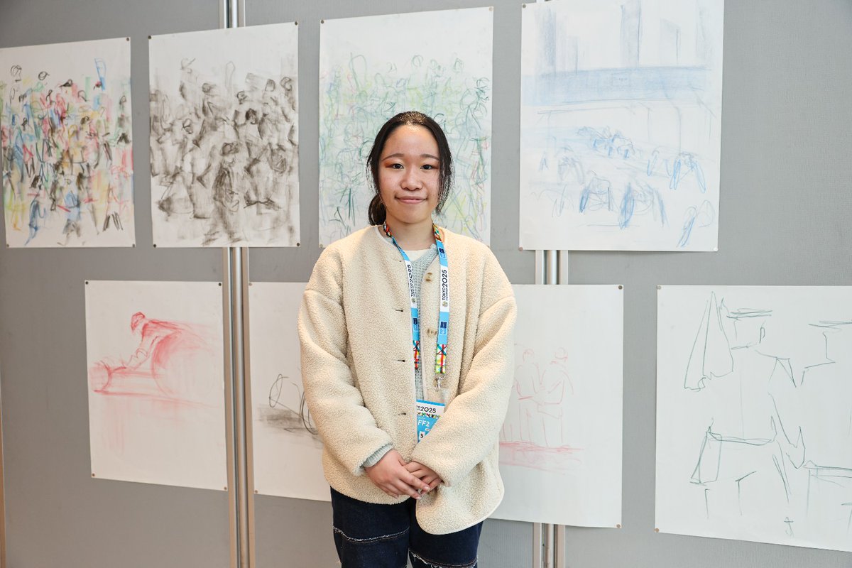 tokyo42195_org's tweet photo. ◤#東京マラソン 2025◢
「東京藝術大学『ドローイングランナー展』」現地レポートを公開しました👩‍🎨🎨

スタートエリアでクロッキーを描いてくれた東京藝大の皆さんによる、ランナーや会場の雰囲気が表現された素敵な作品は、是非レポートをご覧ください✍️

【レポート】東京藝術大学「ドローイングランナー展」
https://t.co/tN1aToRC41

さらに、3月4日（火）13:00～3月28日（金）15:00まで、
新宿プロムナードギャラリーで作品が展示されますので、ぜひご覧ください！😊