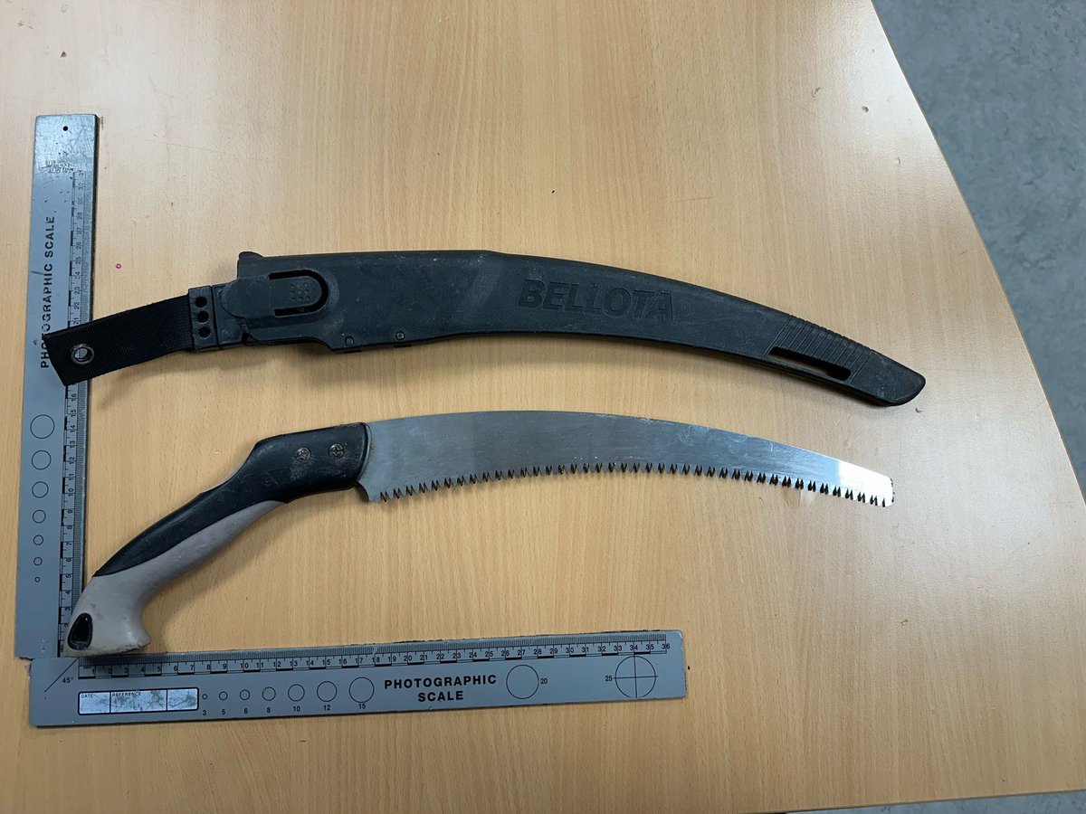 Your local ward officers seized this dangerous weapon from the streets. #mylocalmet #neighbourhood