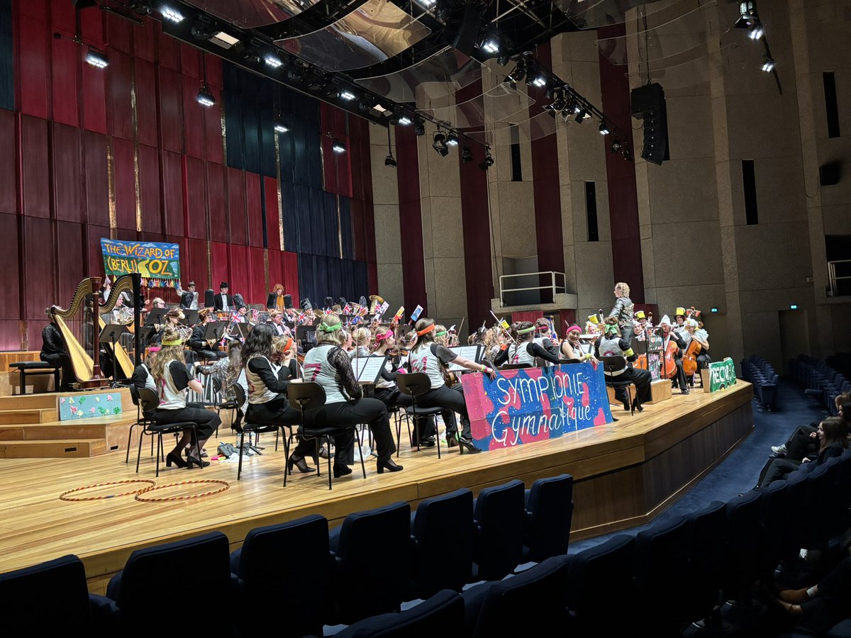 brechje schwachofer tweet media