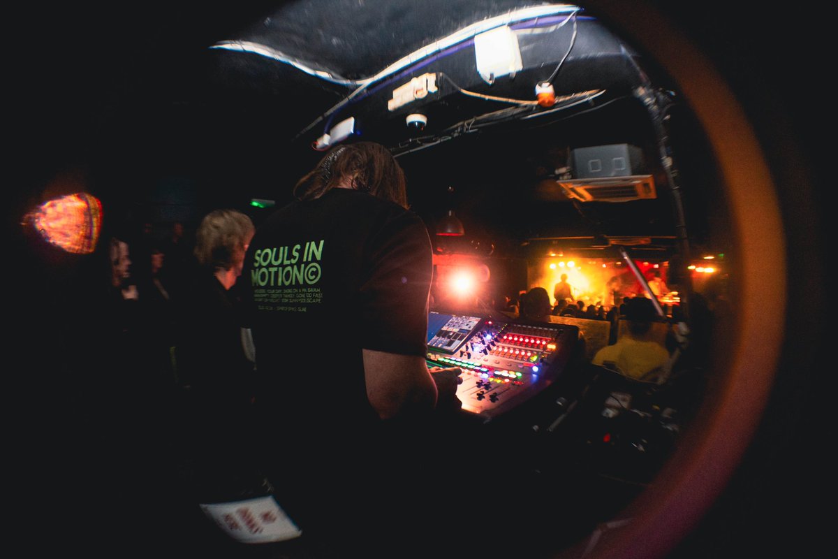 Another 2 SOLD OUT shows in Scotland this weekend!! Bristol, Birmingham and London next all low tickets so get them before they go.. It is picking up!! ♥️🍄

gigsandtours.com/tour/pastel