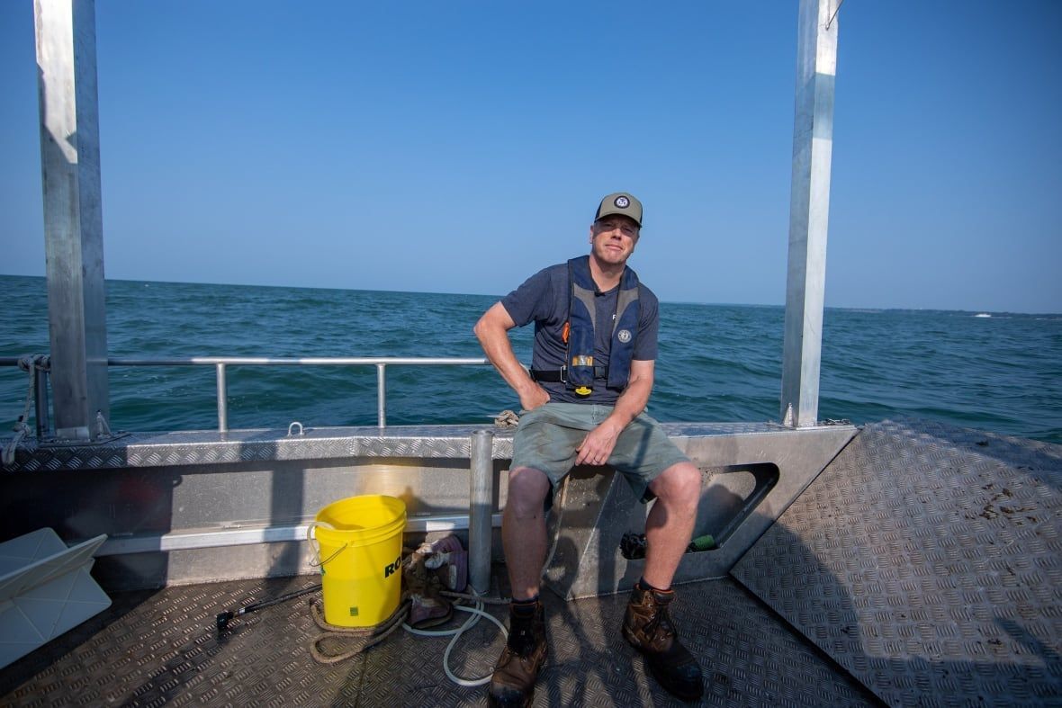 Dr. Aaron Fisk was in CBC News discussing the difficulties in continuing collaborations with NOAA colleagues with regard to several research projects in the Great Lakes. Read the article here: buff.ly/4b5itnQ