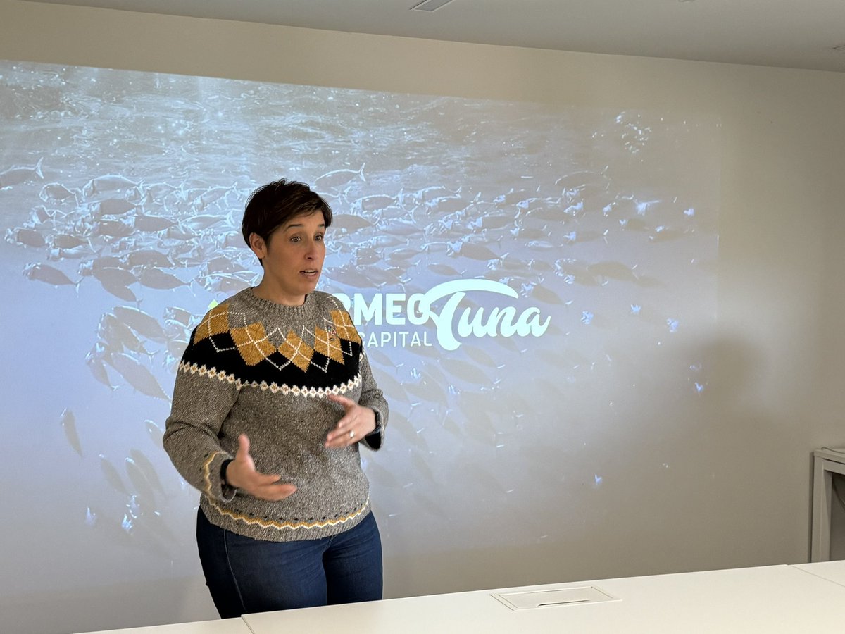 Bermeo Tuna World Capital (@bermeotuna) on Twitter photo Empezamos con la nueva sesión de #Gastrotuna , encuentros con la hostelería local donde trabajamos para ampliar los conocimientos sobre el #atún y #bonitodelnorte y ponerlo en valor y aplicarlo en sus establecimientos.
Hoy nos encontramos en la sede de <a href="/albacora_/">Albacora S.A.</a> Empezamos con la nueva sesión de #Gastrotuna , encuentros con la hostelería local donde trabajamos para ampliar los conocimientos sobre el #atún y #bonitodelnorte y ponerlo en valor y aplicarlo en sus establecimientos.
Hoy nos encontramos en la sede de <a href="/albacora_/">Albacora S.A.</a>