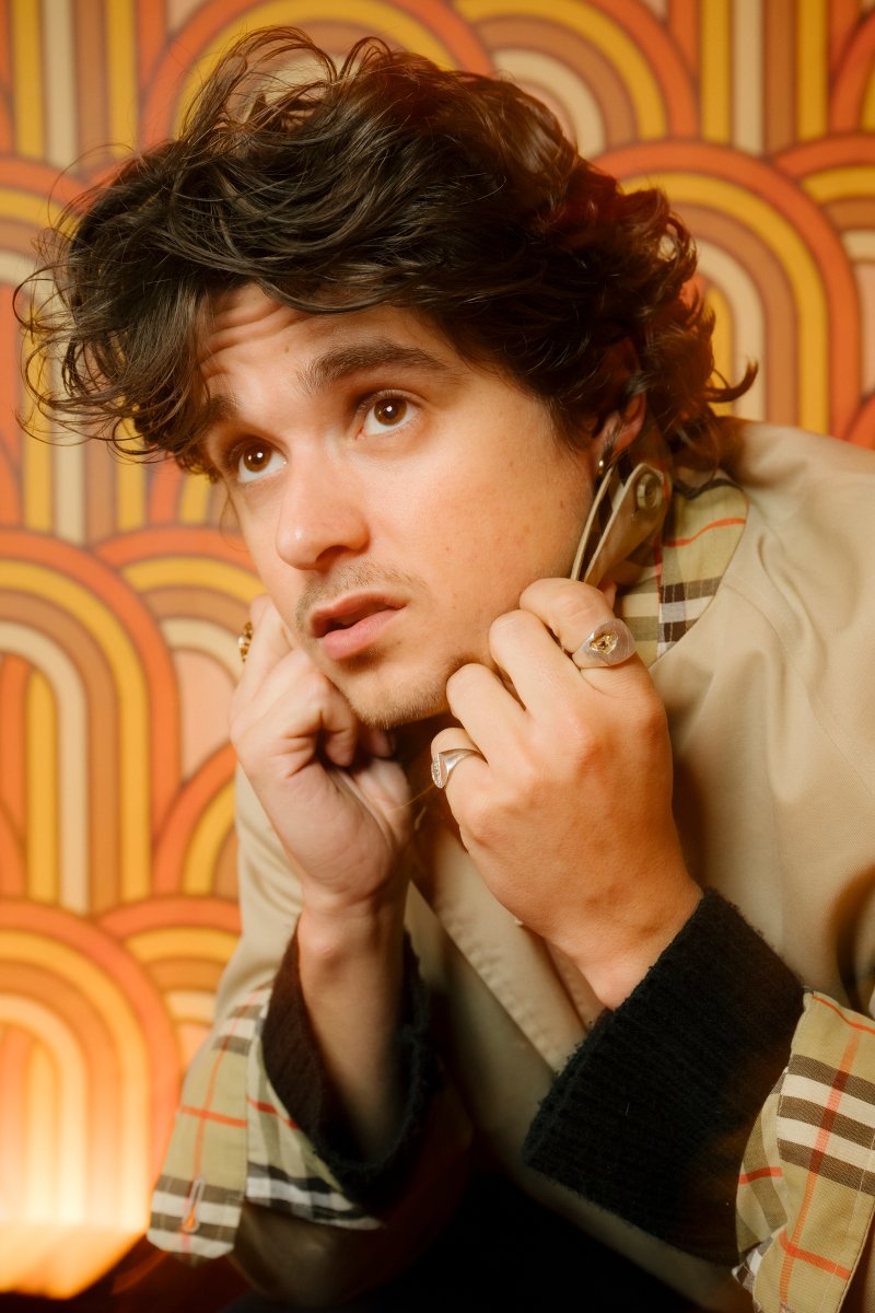 1883 Magazine (@1883magazine) on Twitter photo Sitting down with 1883's <a href="/kelseyjbarnes/">kelsey barnes</a>, <a href="/TheVampsBrad/">Bradley Simpson</a> discusses his new album, The Panic Years.
1883magazine.com/bradley-simpso… Sitting down with 1883's <a href="/kelseyjbarnes/">kelsey barnes</a>, <a href="/TheVampsBrad/">Bradley Simpson</a> discusses his new album, The Panic Years.
1883magazine.com/bradley-simpso…