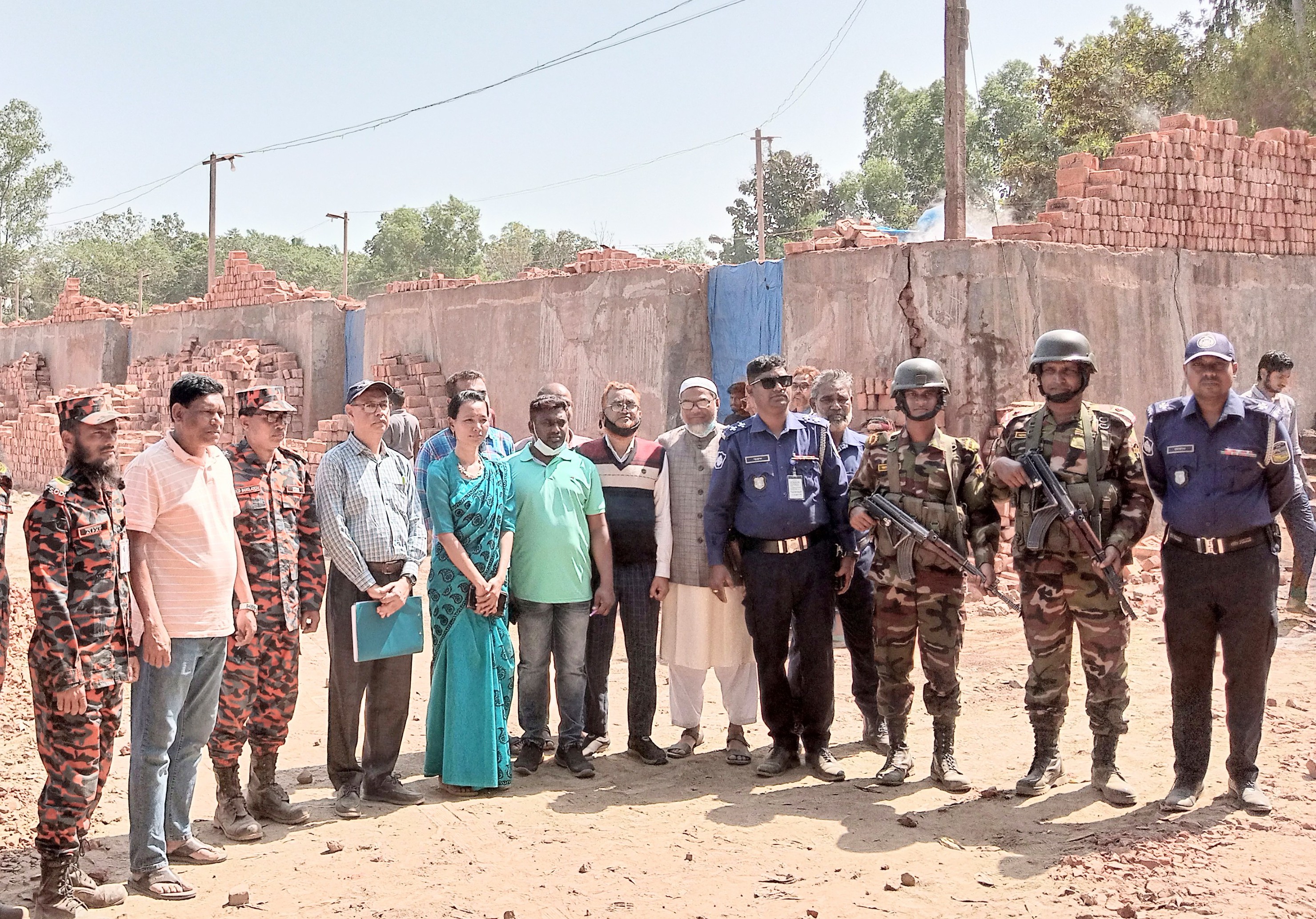 সরিষাবাড়ীতে ইটভাটায় অভিযান: তিন ভাটায় জরিমানা ৫ লক্ষ টাকা