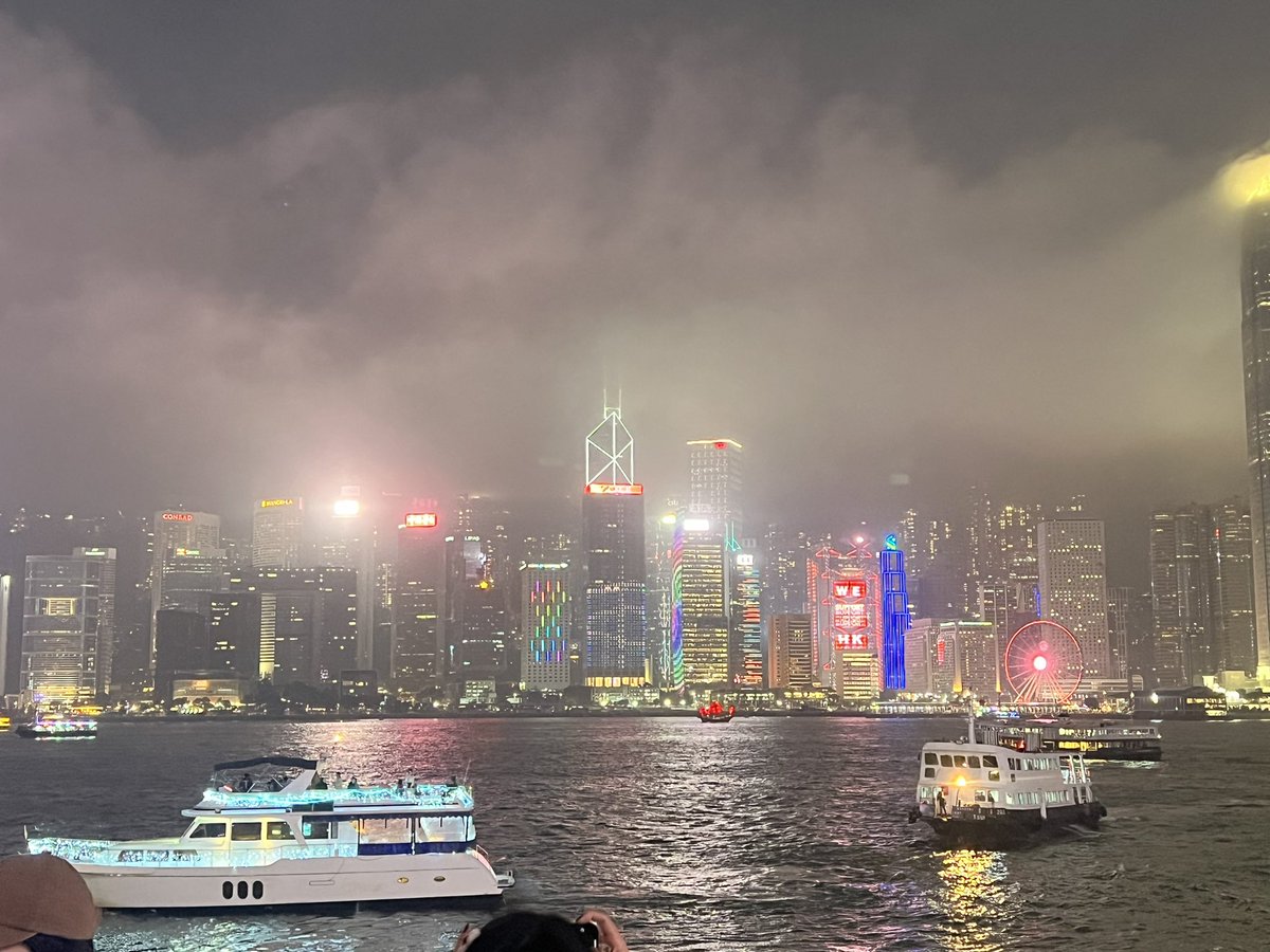 ps623901's tweet photo. 記憶中熟悉的港味不再，取而代之的是那風塵。 https://t.co/6OoUvz9NXu