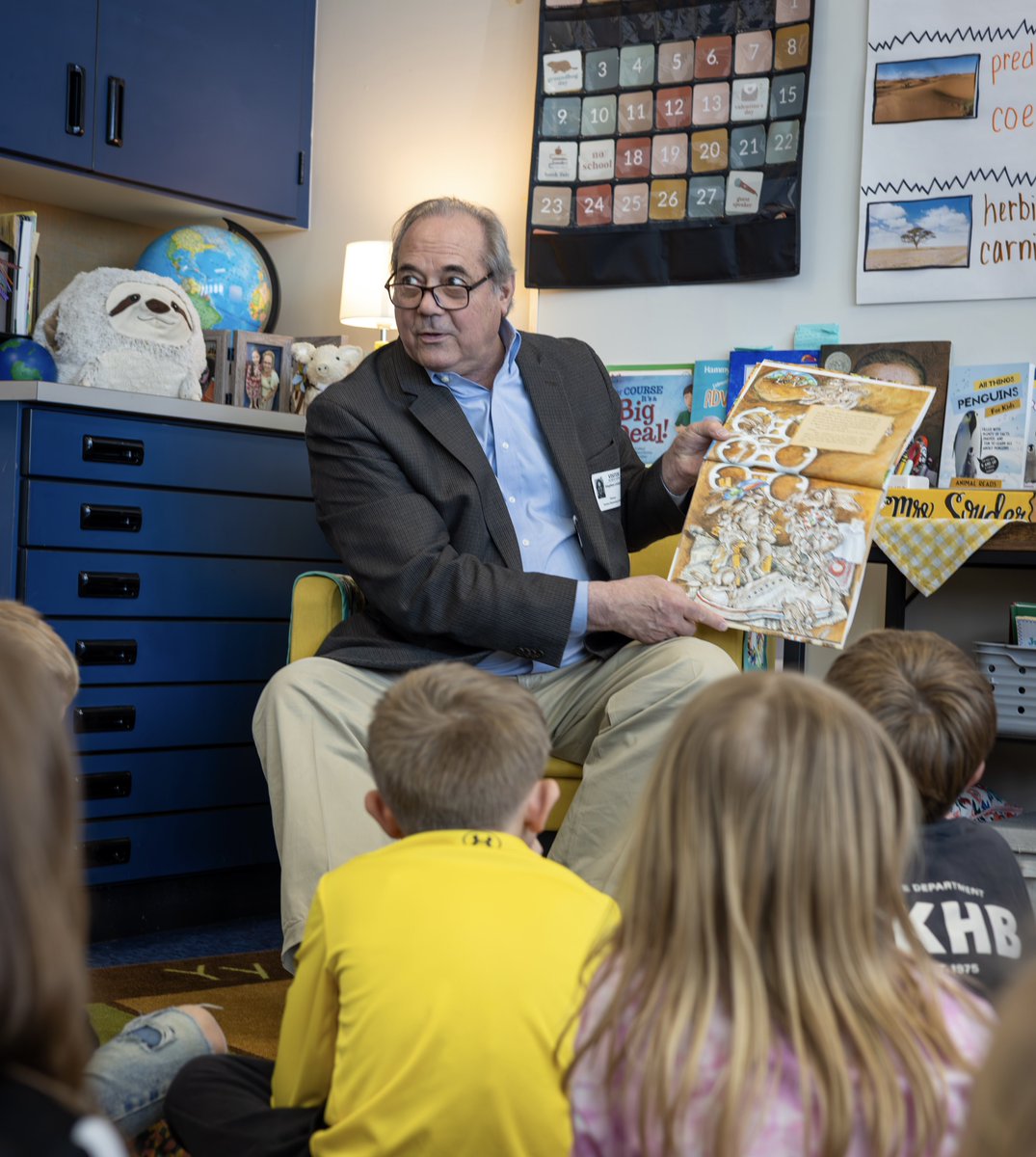 It’s #ReadAcrossAmerica Week! I had a great time celebrating early with the first graders at Riverton Elementary School last week and reminding them that reading builds a strong mind and a bright future.