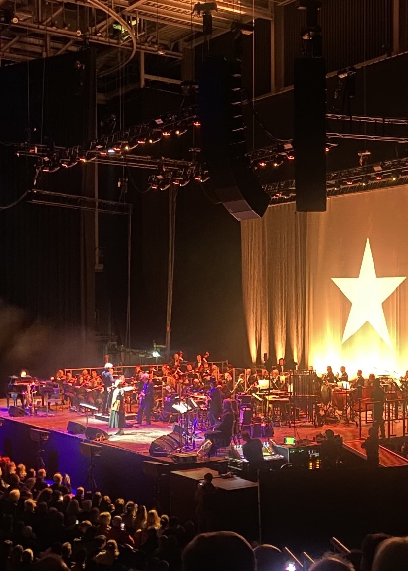 liz devereux (@elizzdev) on Twitter photo Another amazing Dublin Bowie Festival, which gets better each year - interviews, panel discussions and gigs. Last night’s concert with the <a href="/rte_co/">RTÉConcertOrchestra</a> and Bowie band was superb. Thanks <a href="/breretonjohn/">John Brereton</a> and all at <a href="/dublinbowiefest/">Dublin Bowie Festival</a> for your hard work. <a href="/mplati/">Mark Plati</a> <a href="/spookyghostnyc/">Gerry Leonard</a> <a href="/mikegarson/">Mike Garson</a> Another amazing Dublin Bowie Festival, which gets better each year - interviews, panel discussions and gigs. Last night’s concert with the <a href="/rte_co/">RTÉConcertOrchestra</a> and Bowie band was superb. Thanks <a href="/breretonjohn/">John Brereton</a> and all at <a href="/dublinbowiefest/">Dublin Bowie Festival</a> for your hard work. <a href="/mplati/">Mark Plati</a> <a href="/spookyghostnyc/">Gerry Leonard</a> <a href="/mikegarson/">Mike Garson</a>
