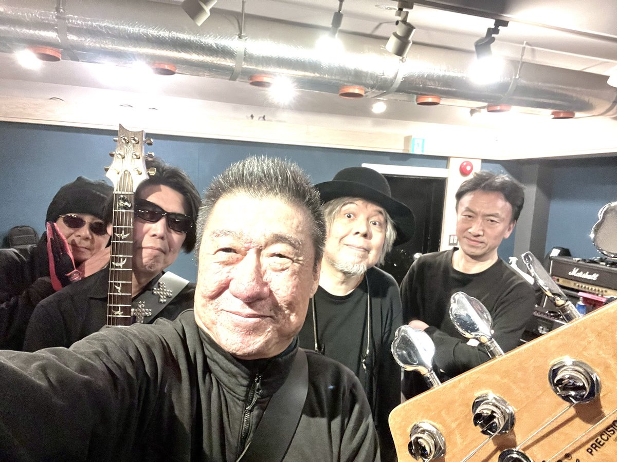 有頂天
「再結成10周年記念ワンマンライブ」
3月14日(金) 渋谷クラブクアトロ
お待ちしております♪