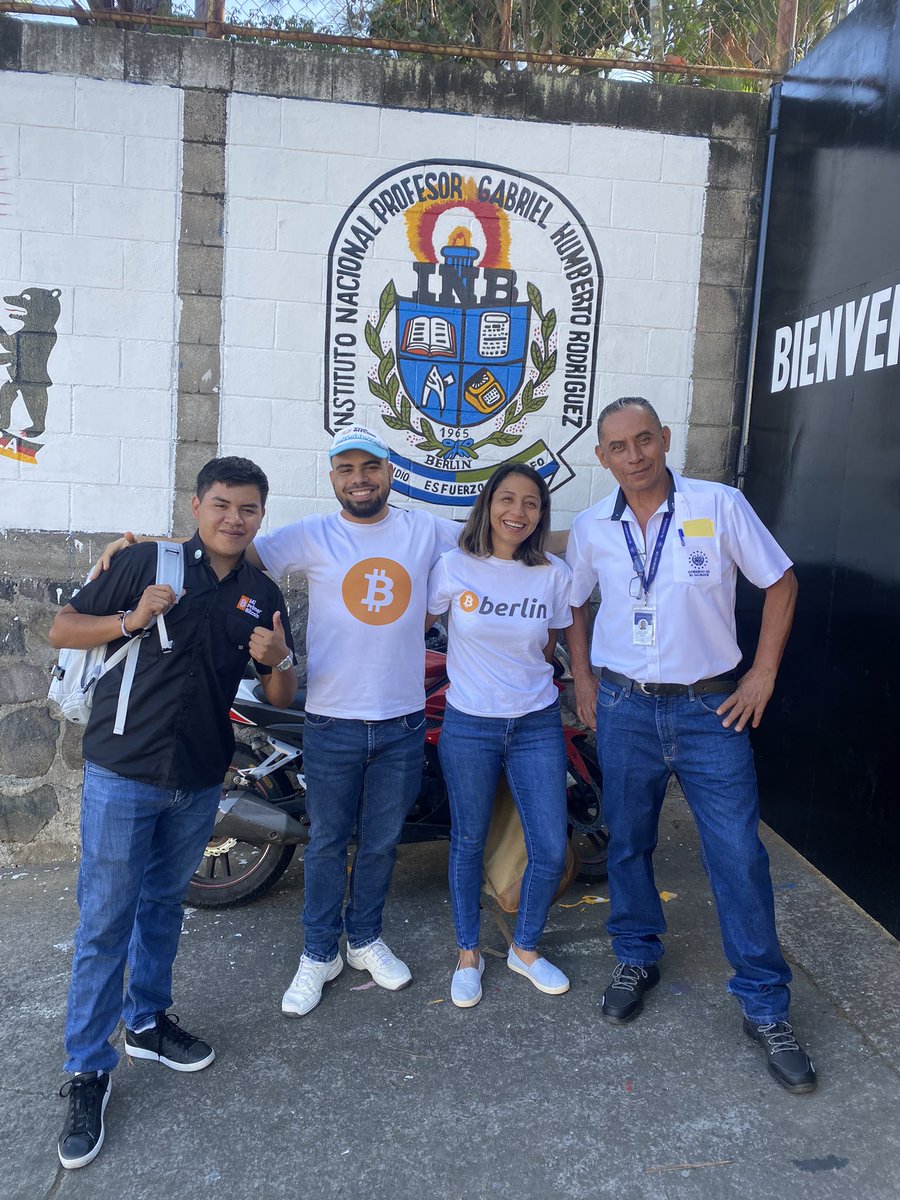 Bitcoin Berlín SV 🇸🇻 (@bitcoinberlinsv) on Twitter photo First class of the year here at instituto de <a href="/BitcoinBerlinSV/">Bitcoin Berlín SV 🇸🇻</a> with representatives from <a href="/Cuba_BTC/">Cuba Bitcoin 🇨🇺</a> (<a href="/Forte11Cuba/">Forte11 ⚡ 🇨🇺</a>) & <a href="/MyfirstBitcoin_/">Mi Primer Bitcoin</a> (<a href="/vianabtc/">Daniel Viana</a>) putting on the program.
Knowledge is spreading. First class of the year here at instituto de <a href="/BitcoinBerlinSV/">Bitcoin Berlín SV 🇸🇻</a> with representatives from <a href="/Cuba_BTC/">Cuba Bitcoin 🇨🇺</a> (<a href="/Forte11Cuba/">Forte11 ⚡ 🇨🇺</a>) & <a href="/MyfirstBitcoin_/">Mi Primer Bitcoin</a> (<a href="/vianabtc/">Daniel Viana</a>) putting on the program.
Knowledge is spreading.