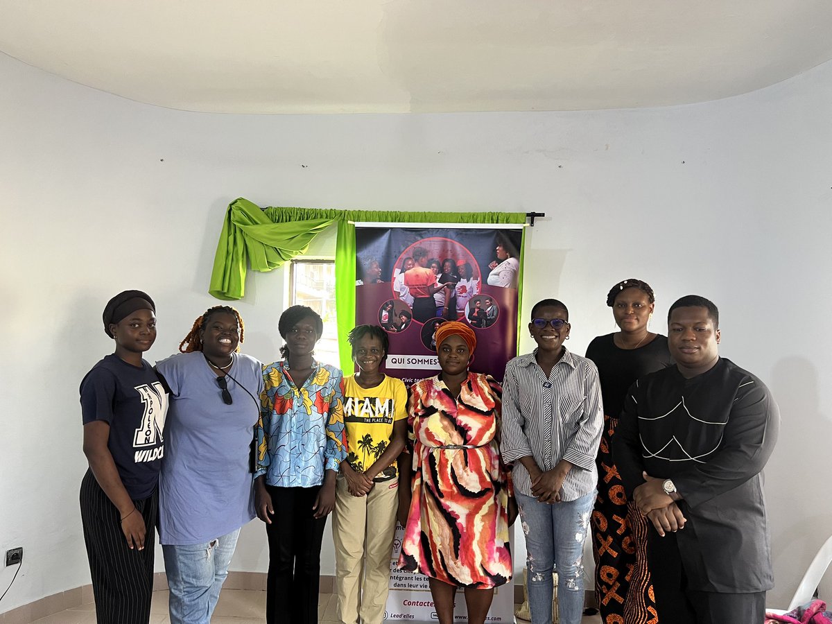 AloakinnouB's tweet image. experts comme @EmmanuelGanse  @axo_ciee .
Voir ces jeunes femmes prêtes à s’impliquer confirme que Lead’ELLES est plus qu’une plateforme, c’est une communauté ! 💜✨

Merci pour votre énergie et votre engagement. Rejoignez-nous ! 🚀

#LeadELLES #Engagement #CivicTech