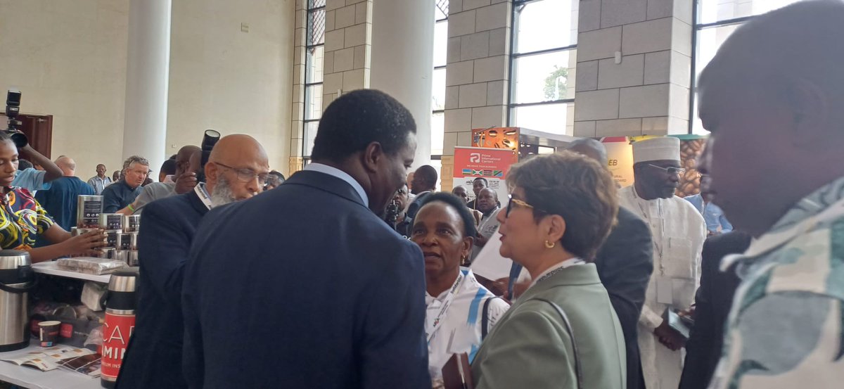 ICOCoffeeOrg's tweet image. From 26 to 28 February, our Executive Director, Vanusia Nogueira , and our incoming Head of Operations, Hannelore Beerlandt , attended the 21st African Fine Coffees Conference & Exhibition in Dar es Salaam (African Fine Coffees Association (AFCA)