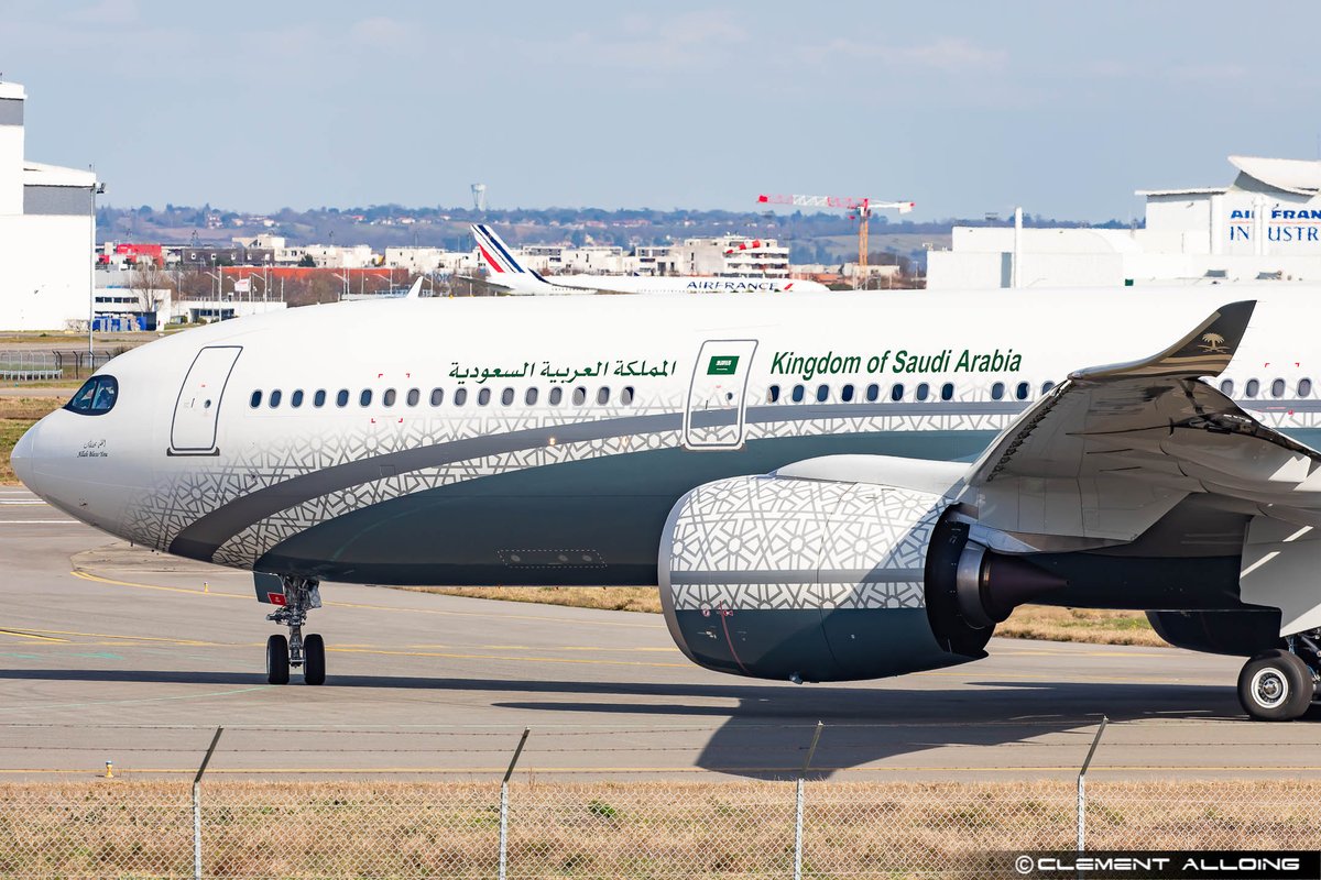 Departure on first flight this afternoon at TLS for the 1st <a href="/Airbus/">Airbus</a> #A330Neo for #DesertWingsAviation #HZMDA ! Replay #AIB01YP on <a href="/AirNavRadar/">AirNav Radar</a> #Avgeeks #Avgeek