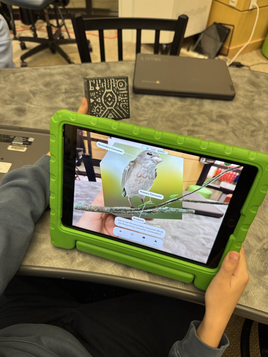 MarvLibrary's tweet image. Boost science learning with Merge Edu! Students strengthen their vocabulary and deepen their understanding through interactive exploration. #STEM #EdTech #ScienceEducation @mergeedu @DISD_Libraries @DowntownIda