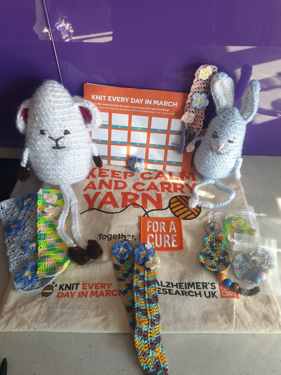 Becky78629207's tweet photo. 🧡🧡Everyday through March I will be crocheting to raise vital funds for Alzheimer's Research 
If you are feeling generous please kindly donate via the link below. 
Thankyou to all that have donated so far, I really appreciate it 🧡🧡

https://t.co/Vz4HbiUUrO https://t.co/5ExIJM7fDs