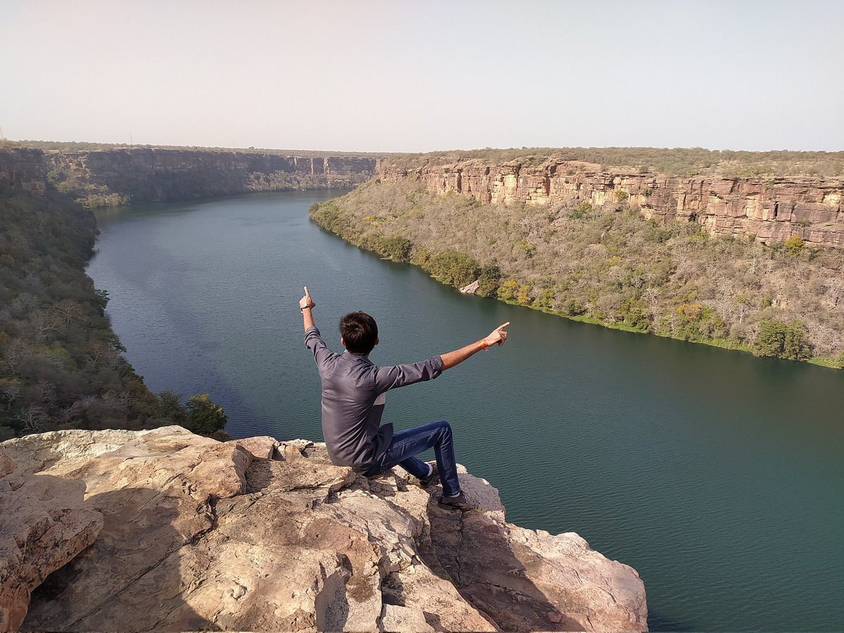 Rajasthan ka yah location kahan ka hai comment karke batao kisi Ko pata hai to
