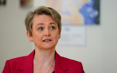 🇬🇧 Another 592 illegal immigrants invaded Britain yesterday in 11 boats (660 so far in March, 2,716 so far this year)

Makes me so livid - FIve Hundred &amp; Ninety-Two
This has to stop
Heads must roll - including Home Secretary Yvette Cooper
ENOUGH IS ENOUGH
STOP THE BOATS 🇬🇧